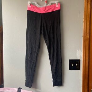 Victoria’s Secret legging